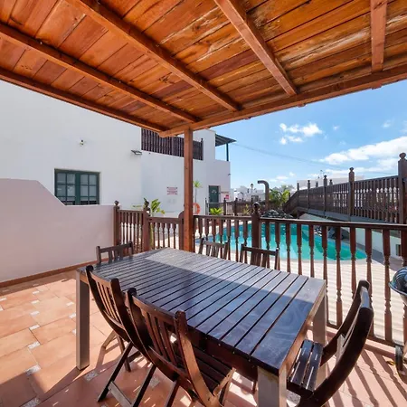 Casa Hibiscus- Pool- Bbq By Lanzarote